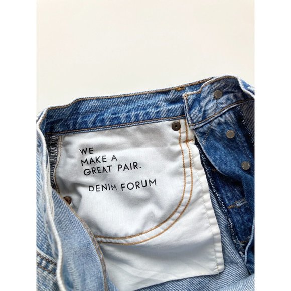 Aritzia DENIM FORUM Joni High Rise 90's Loose Bermuda Denim Shorts, Size 27 - Picture 11 of 16